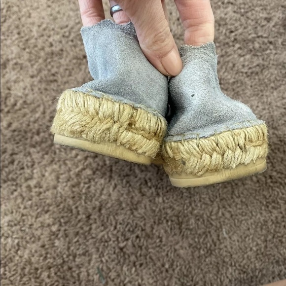 2 FOR $20 Macarena Elisa44 Scalloped FlatEspadrille Suede 40 - Picture 10 of 10